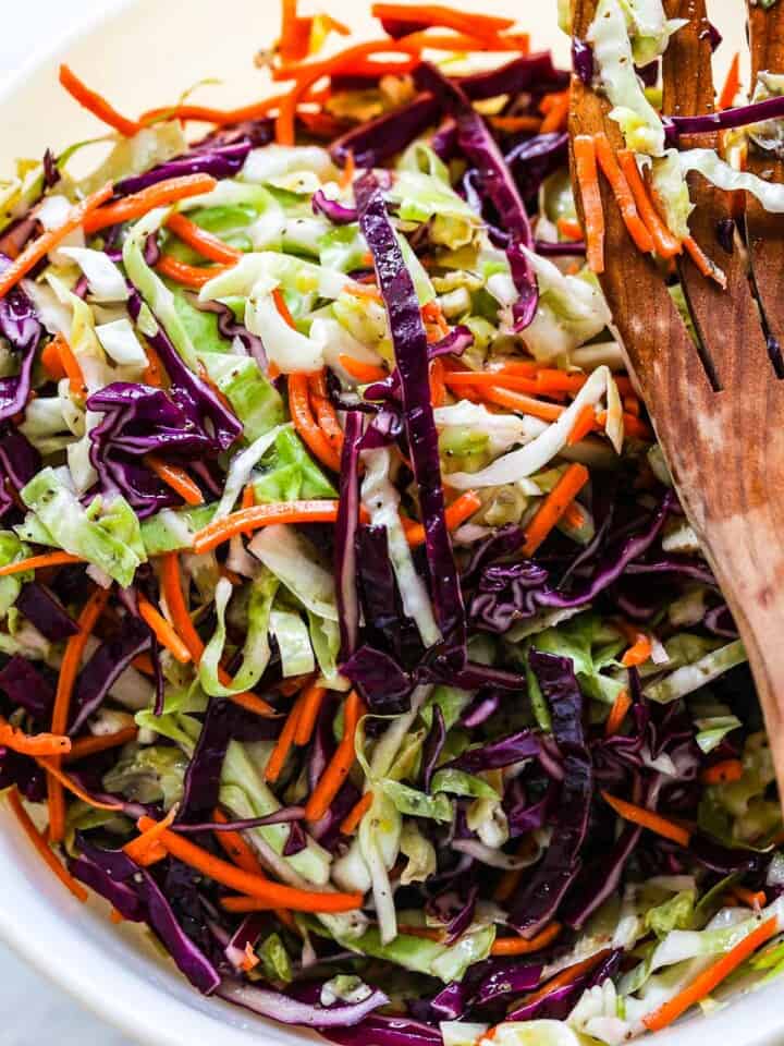 Easy Vinegar Coleslaw Recipe (No Mayo) - Delicious Table