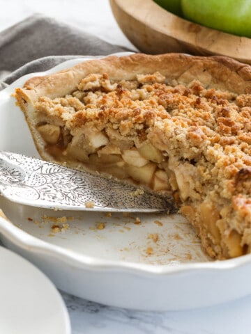 Dutch Apple Pie Recipe - Delicious Table