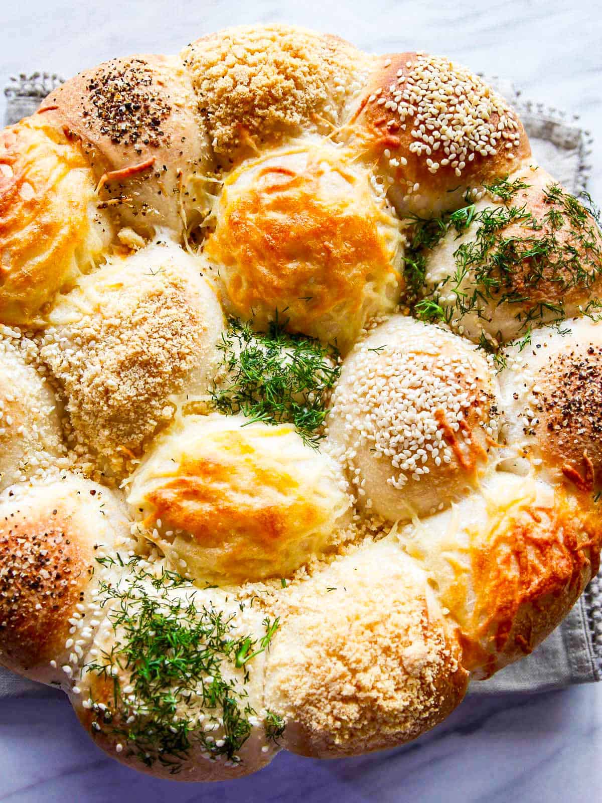 Beautiful Frozen Dinner Rolls With Toppings 