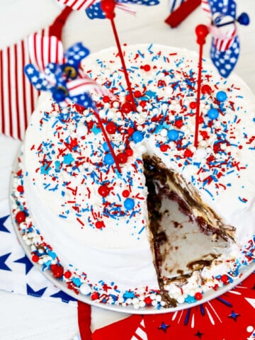 Ice Cream Cake ~ July 4th Patriotic Dessert | Delicious Table