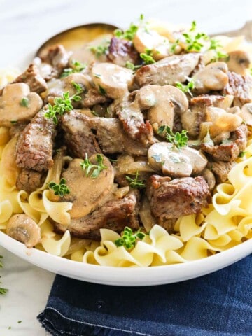 Beef Stroganoff Recipe (Ground Beef or Steak) - Delicious Table