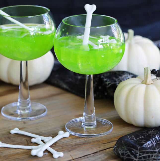 Witches Brew Midori Sour Recipe - Delicious Table