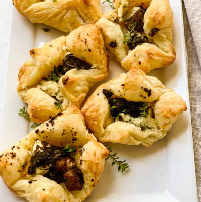 Beef Wellington Appetizers Recipe - Delicious Table