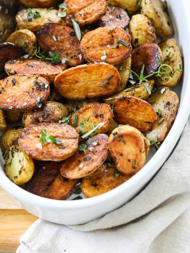 Roasted Potatoes Recipe - Delicious Table