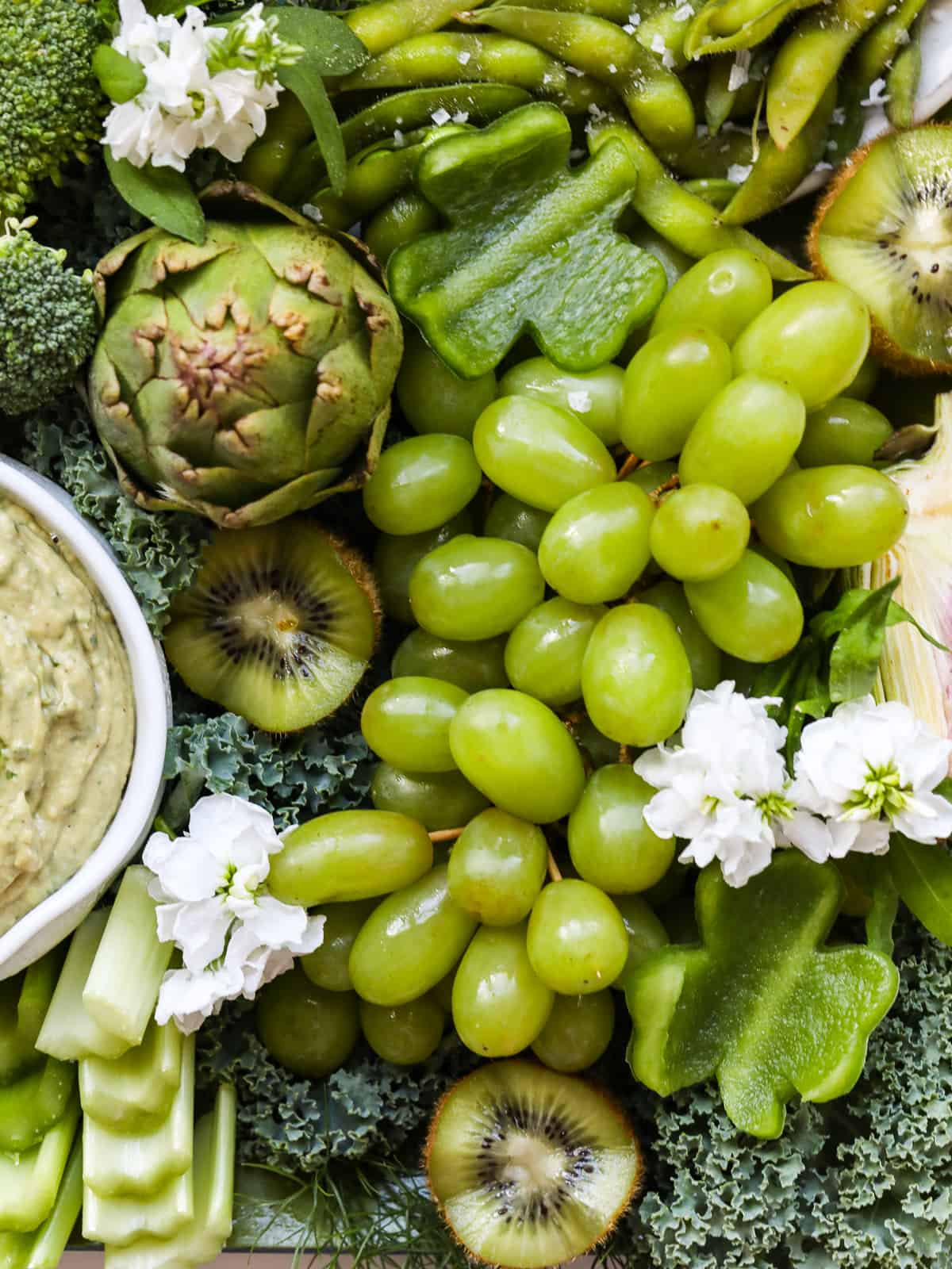 Save on Taste of Inspirations Sorbet Green Seedless Grapes Order